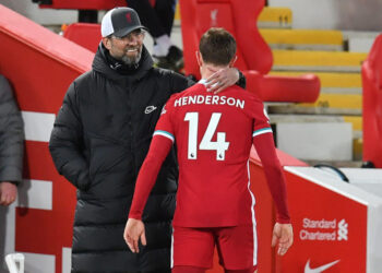 Jurgen Klopp sur la blessure de Jordan Henderson: « Ça n’a pas l’air bien. »
