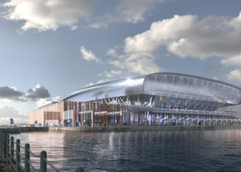 Kevin Campbell réagit alors que le plan de 500 millions de livres sterling d’Everton pour le stade Bramley-Moore obtient l’approbation