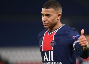 Kylian Mbappe a exigé un rôle de gauche dans le prochain club, ce qui aurait des implications potentielles sur Sadio Mane