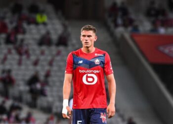 Des rivaux rejoignent Liverpool dans la course à la star de 40 millions de livres sterling qui veut déménager en Premier League