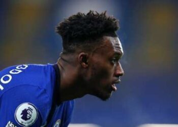 «  Nous avons parlé pour ne pas l’agrandir  » – Tuchel a expliqué le remplacement d’Hudson-Odoi à l’équipe de Chelsea