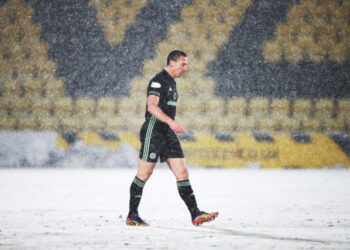 Le patron intérimaire du Celtic devrait licencier Brown pour le match d’Aberdeen