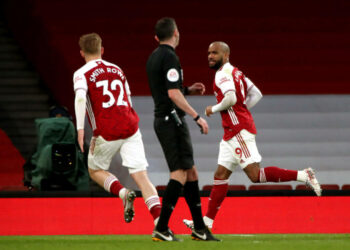 Arsenal remporte le Derby du nord de Londres malgré l’étourdissement de Lamela