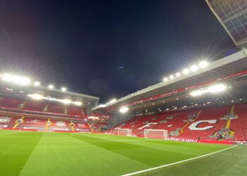 La Premier League prévoit le retour de 10000 fans en déplaçant les liens