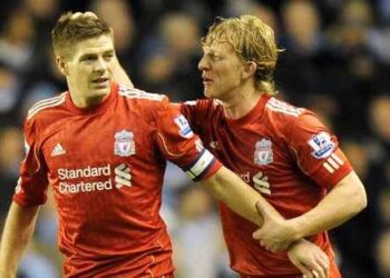 Kuyt approuve Gerrard pour le poste au LFC;  décrit le rêve de l’assistant