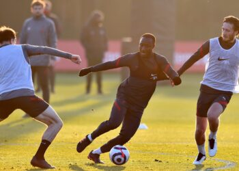(Photos) Les images d’entraînement de Liverpool suggèrent une triple augmentation des blessures