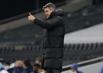 Les fans de Tottenham réagissent alors que Zoran Mamic démissionne après une peine de prison pour fraude