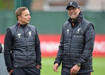 L’entraîneur de Liverpool suggère qu’il regrette de ne pas avoir utilisé Fabinho au milieu de terrain plus tôt