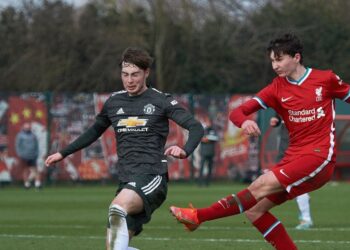 Un scout polonais se montre lyrique sur Musialowski «  intrépide  »