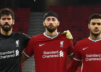 Jamie Carragher compare jovialement Nat Phillips à la légende de l’AC Milan