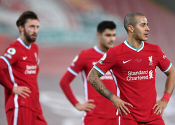 Bitter Rio Ferdinand fait exploser les stars de Liverpool après la victoire pour une raison alambiquée