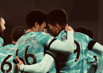 Trent Alexander-Arnold ressemble à nouveau au quart-arrière de Liverpool et plus prend de la victoire 2-0 de dimanche