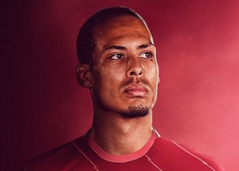 Van Dijk frappe Twitter après la prédiction de blessure de De Boer