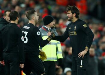 Adrian dédie une feuille blanche à Alisson alors que Liverpool remporte sa première victoire depuis janvier