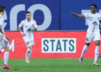 Un Deshorn Brown revitalisé et un Gallego en forme ont aidé Khalid Jamil à planifier le revirement à NorthEast United