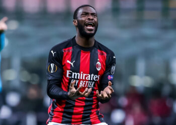 L’AC Milan fera «  tout son possible  » pour signer définitivement Tomori de Chelsea –