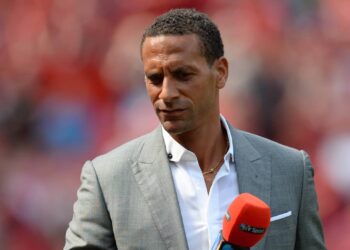 Rio Ferdinand publie un message effronté après une victoire cruciale contre Manchester City