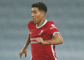 Liverpool a porté un nouveau coup alors que Firmino rate l’affrontement de Fulham en raison d’une blessure
