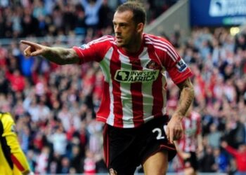 10 joueurs que vous ne connaissiez pas ont remporté le titre de Joueur du mois de Premier League