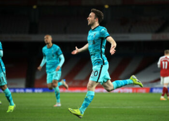 Garth Crooks s’extasie sur l’attaquant de Liverpool Diogo Jota