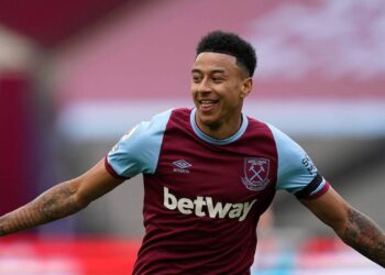 Manchester United a des plans à court et à long terme pour Jesse Lingard