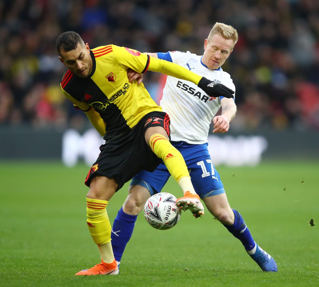 L'EFL cherche à demander à la Premier League une part des 83 millions de livres sterling de paiements de parachute à Norwich City et Watford