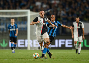 Everton «  sérieusement intéressé  » par le démiral de la Juve alors que l’intérêt d’Aarons est refroidi