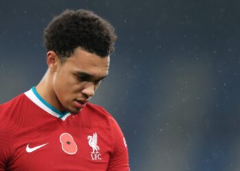 La taille des effectifs en euros passe de 23 à 26