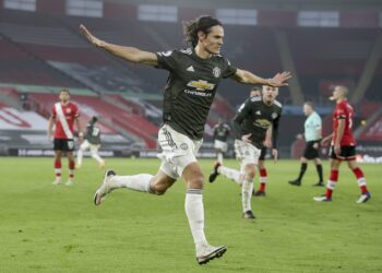 Manchester United fera «  tout ce qu’il peut  » pour garder Edinson Cavani