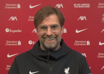 Klopp fait allusion à des changements pour le choc de Liverpool avec Villa