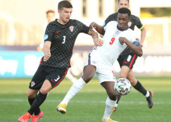 L’attaquant d’Arsenal Eddie Nketiah réagit au chagrin de l’Angleterre à l’Euro U21