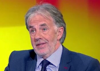 Mark Lawrenson soutient Liverpool pour décrocher la quatrième place cette semaine