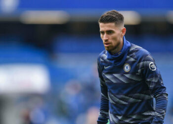 Les fans de Chelsea réagissent à la performance lamentable de Jorginho contre West Bromwich Albion