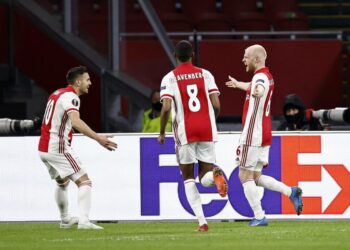 Liverpool et Chelsea liés au milieu de terrain de l’Ajax Ryan Gravenberch