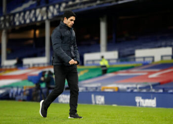 Mikel Arteta s’exprime sur l’empannage de la «  petite mafia  » d’Arsenal de Gary Neville