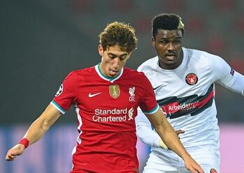 L’opinion du personnel de Liverpool sur les changements de Tsimikas;  des allusions à un rôle différent la saison prochaine