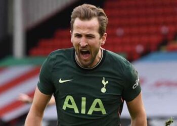 Kane a mis en garde contre le fait de rejoindre le Real Madrid contre Man Utd par l’ex-star de Tottenham Van der Vaart