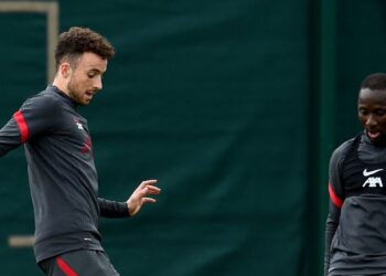 Jurgen Klopp a deux grandes décisions à prendre