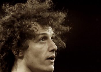 Monday Blues + Luiz subit une opération au genou