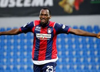 Que doit faire le sensationnel Simy pour attirer à nouveau l’attention de Rohr?