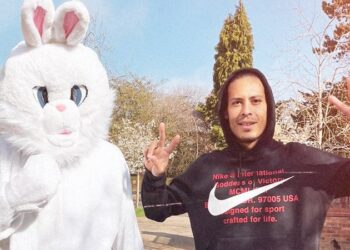 (Image) Les fans de Liverpool ont laissé deviner après que Virgil van Dijk a publié la mise à jour de Pâques