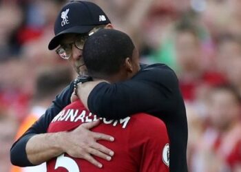 L’agent de Wijnaldum confirme le «  transfert gratuit  » et demande aux grands clubs de lui faire une offre