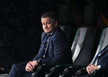 Les fans de Manchester United critiquent Ole Gunnar Solskjaer pour la défaite de Villareal