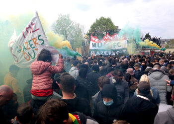 Les supporters de Manchester United «  attaqués au bar  » avant la finale de la Ligue Europa