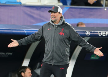 Allardyce prend un coup sur Klopp / Sturridge réagit au vainqueur d’Alisson