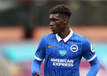 Le milieu de terrain lié à Liverpool soumet une demande de transfert avant un éventuel déménagement estival