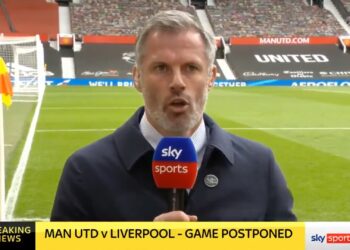 Carragher compare la protestation de United à une «  soirée entre amis  »