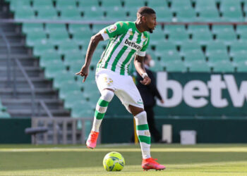 Everton souhaite signer Emerson Royal