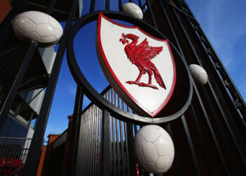 Fuite du maillot domicile de Liverpool 2021-22