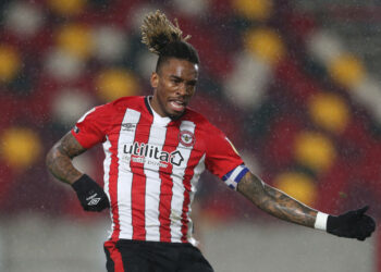 Brentford promu en Premier League après une victoire confortable